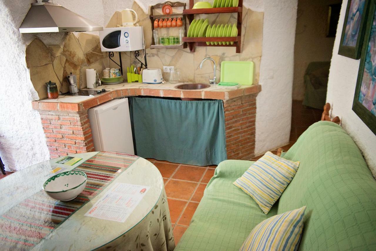 Cuevas De Rolando Guest House Guadix Exterior photo