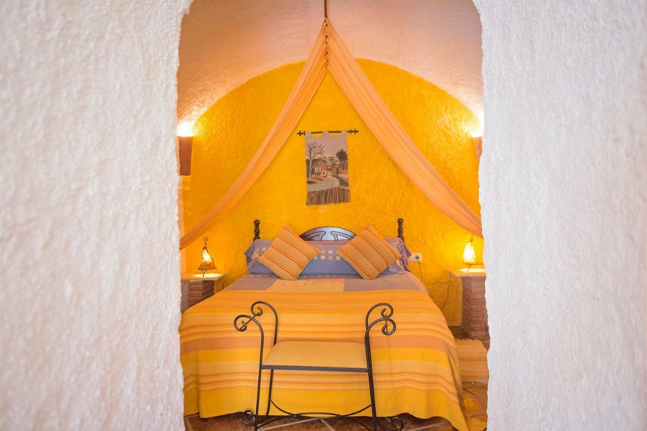 Cuevas De Rolando Guest House Guadix Exterior photo